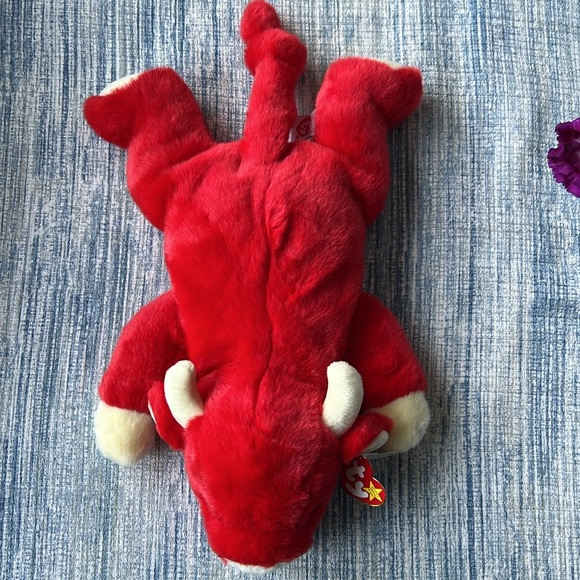 Ty Beanie Buddy - Snort The Red Bull (13in) - Picture 5 of 5